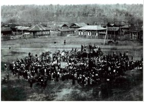 Митинг 9 Мая 1945 год центр села Дзержинского